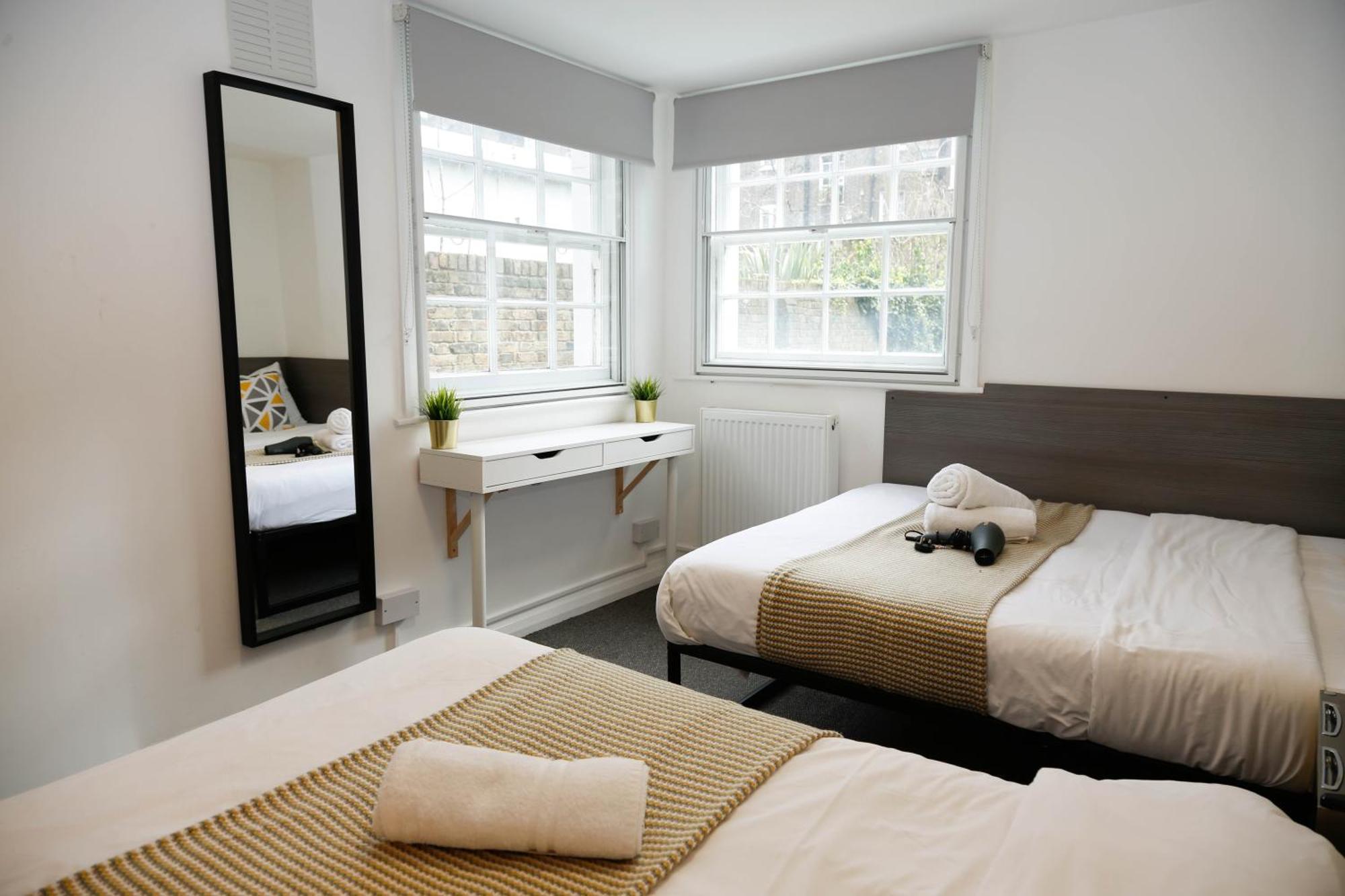Stylish 1-minute Walk To Camden Town Metro, Shops, Cafes, Bars & Restaurants With Shared Bathrooms * Londra