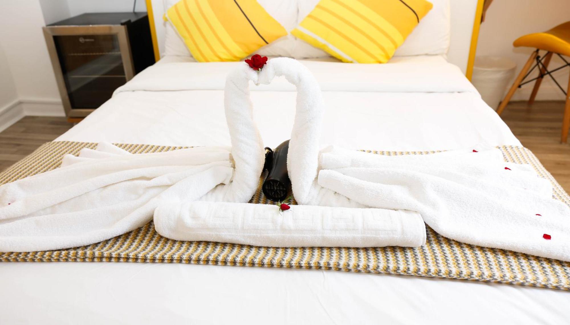 Stylish 1-minute Walk To Camden Town Metro, Shops, Cafes, Bars & Restaurants With Shared Bathrooms Londra
